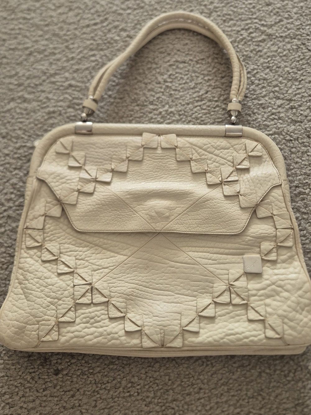 Vintage Savatore Ferragamo Elegant Cream Women's Top-Handle Bag